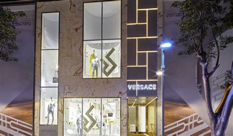 versace miami design district store photos